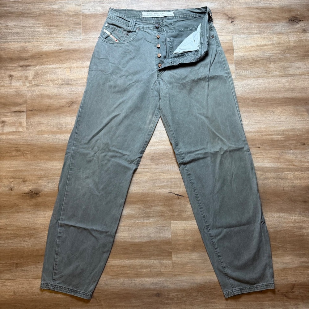 Diesel Saddle Jeans Mens 33 Olive Green Relaxed Tapered Button Fly Made in Italy